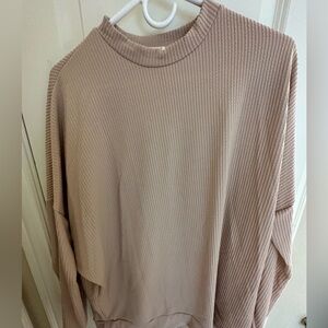 Long sleeve top tan Small